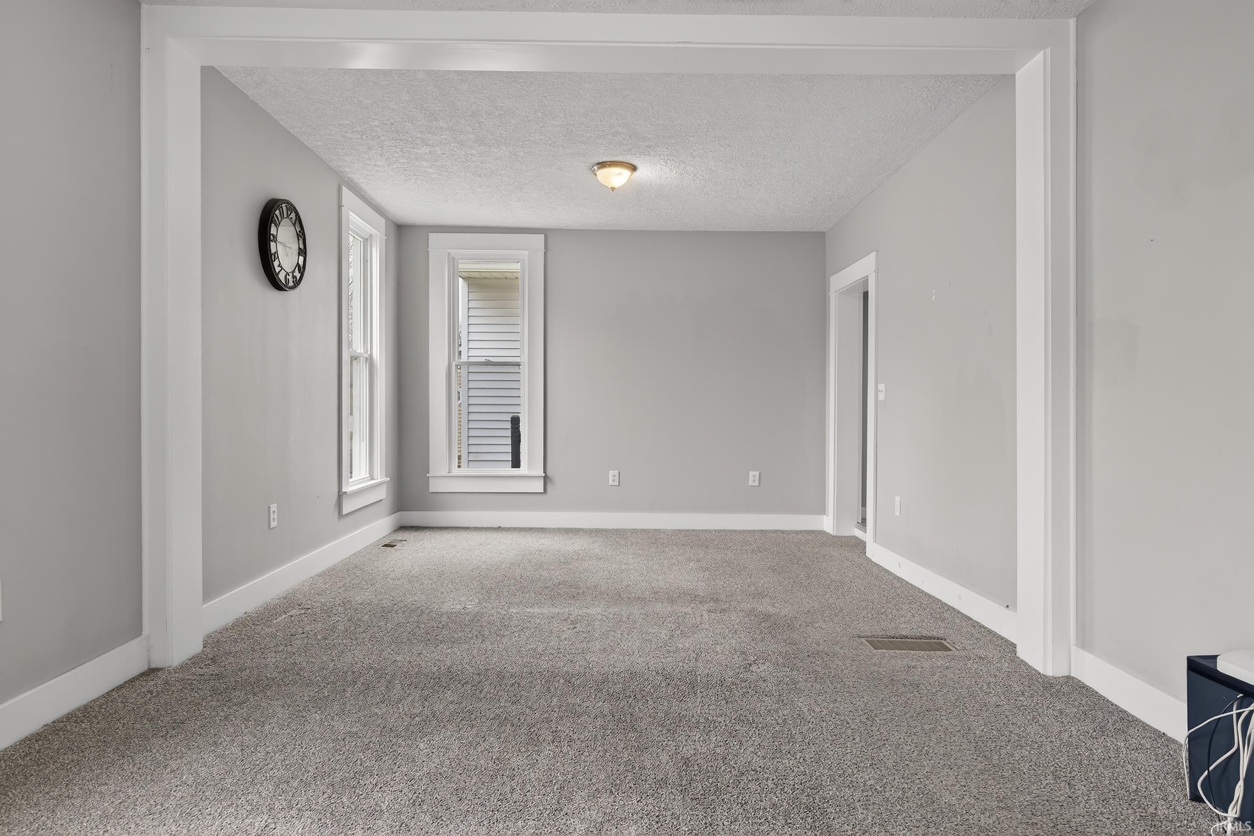 2114 Spear Street Logansport, IN 46947 - Photo 2 of 32