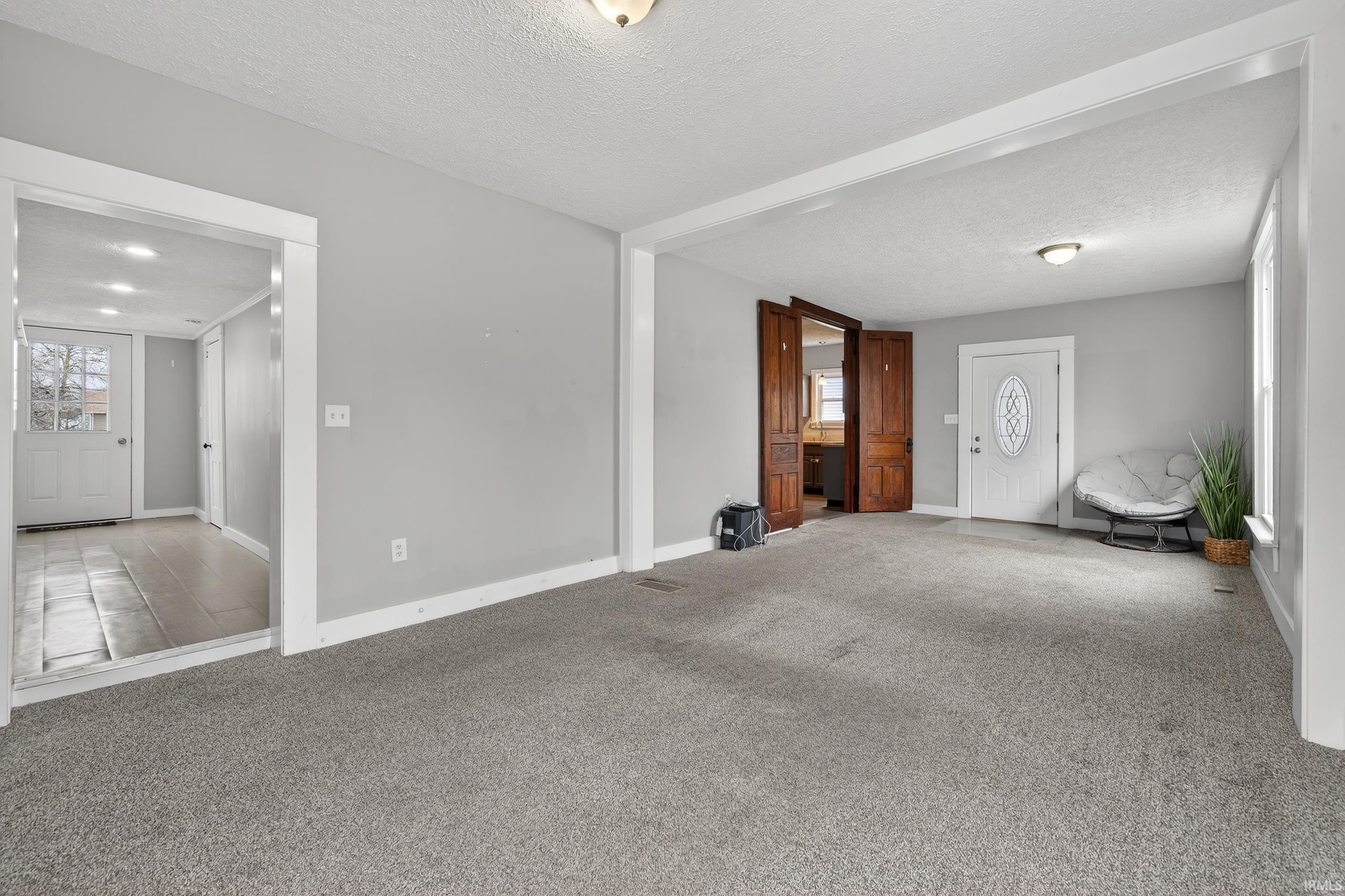 2114 Spear Street Logansport, IN 46947 - Photo 5 of 32