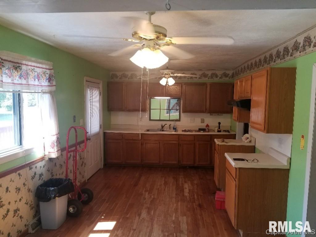 849 North Ohio Street Springfield, IL 62702 - Photo 4 of 8