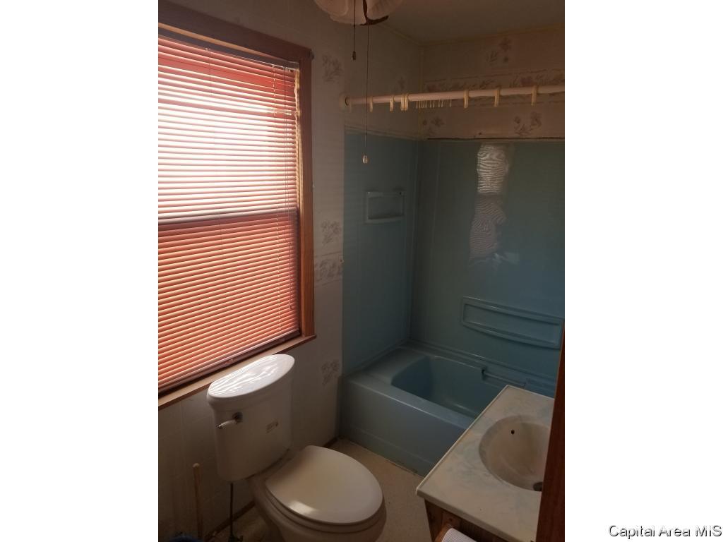 849 North Ohio Street Springfield, IL 62702 - Photo 8 of 8