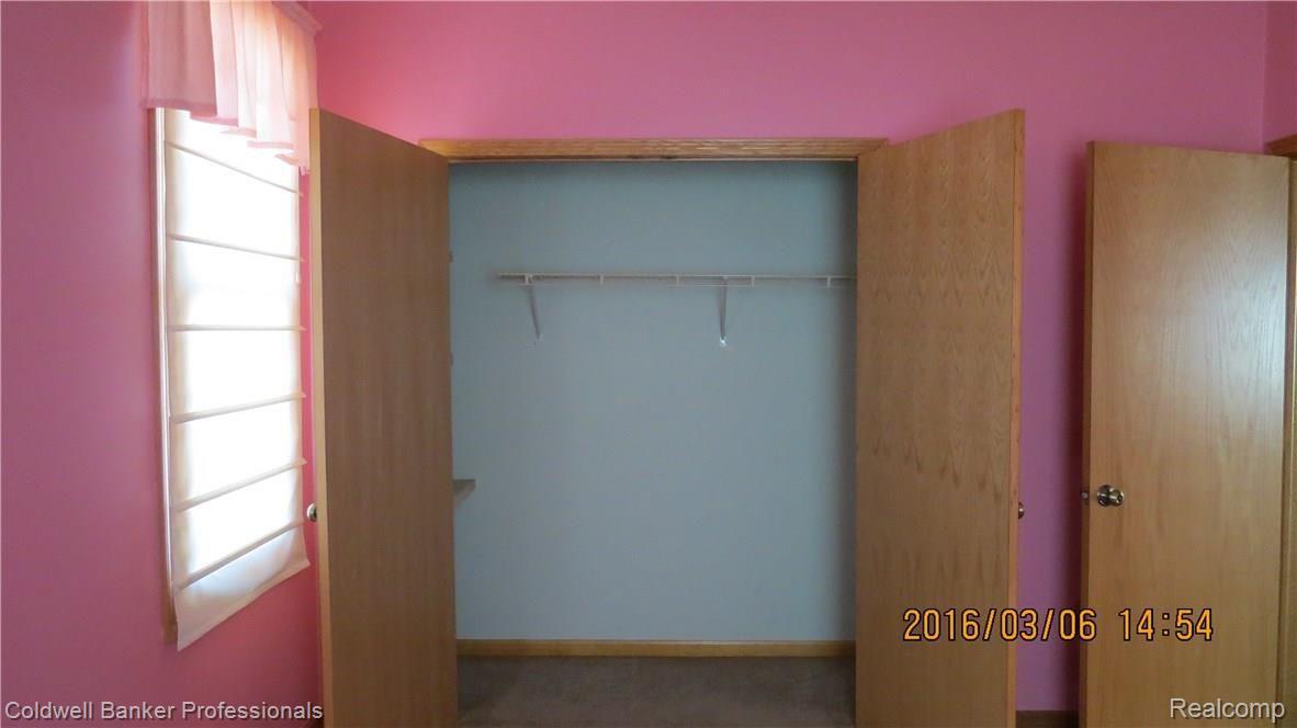 16200 33 Mile Road Armada, MI 48005 - Photo 52 of 77 Large Closets