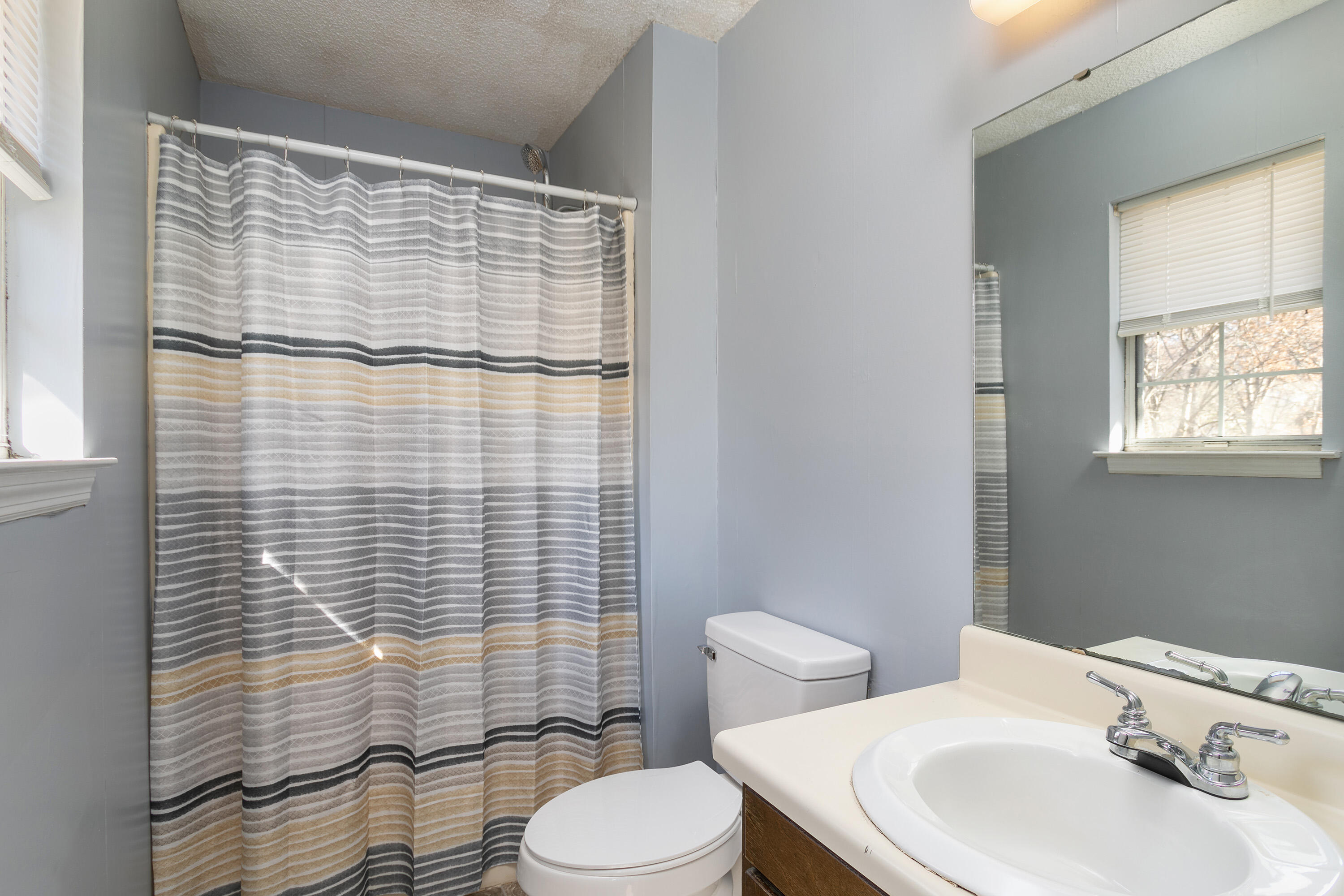 1478 Bowman Road Hixson, TN 37343 - Photo 8 of 14 1478 Bowman Rd_Master Bathroom