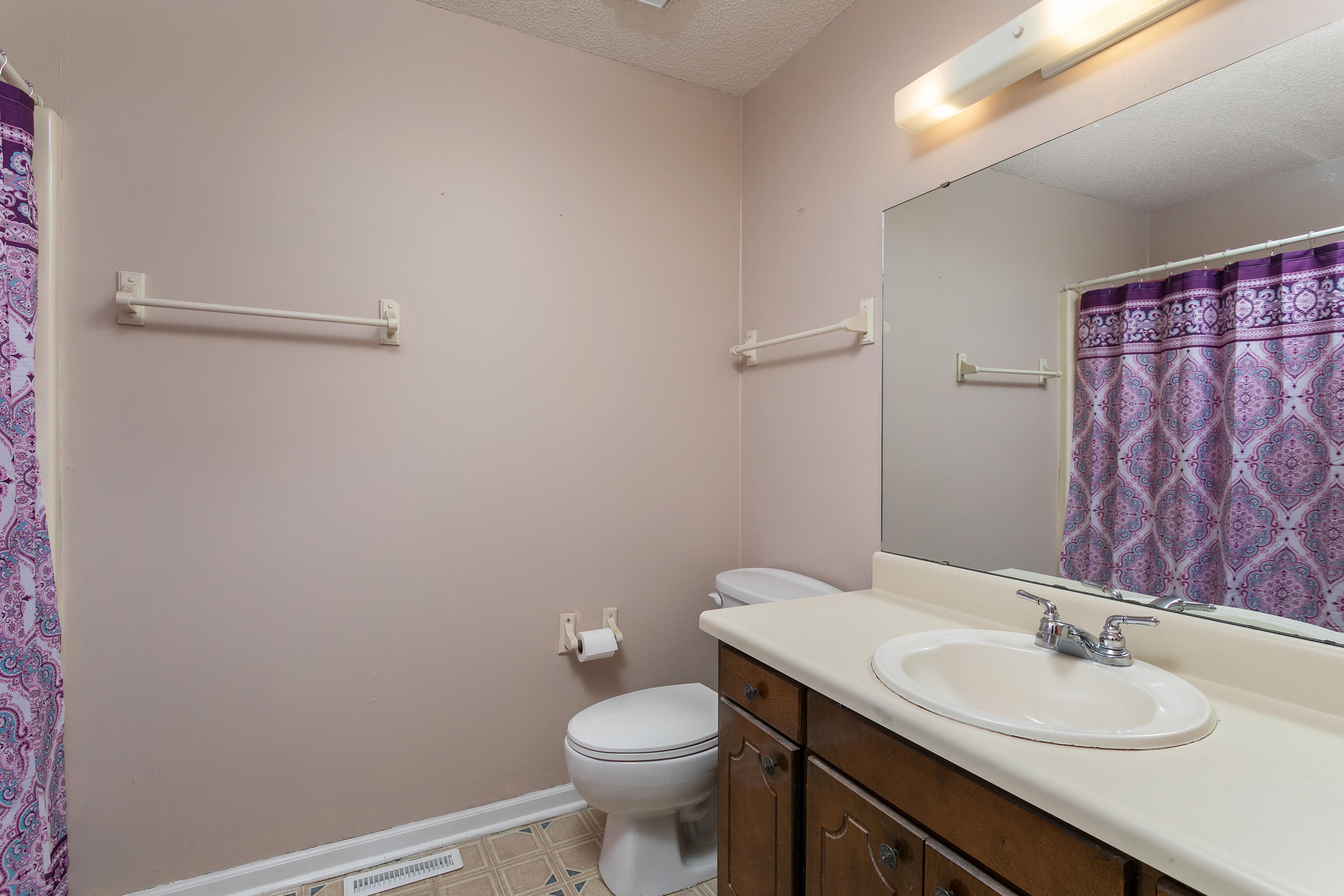 1478 Bowman Road Hixson, TN 37343 - Photo 10 of 14 1478 Bowman Rd_Bathroom