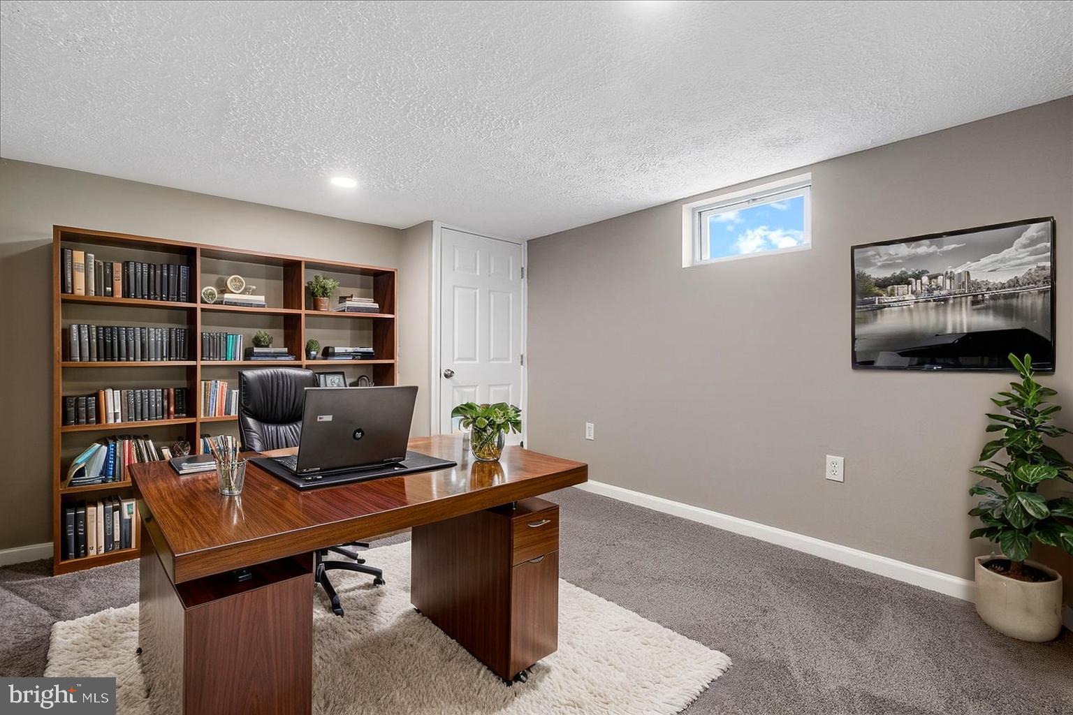 25 Mansion Road Linthicum Heights, MD 21090 - Photo 23 of 26 a view of a workspace with furniture