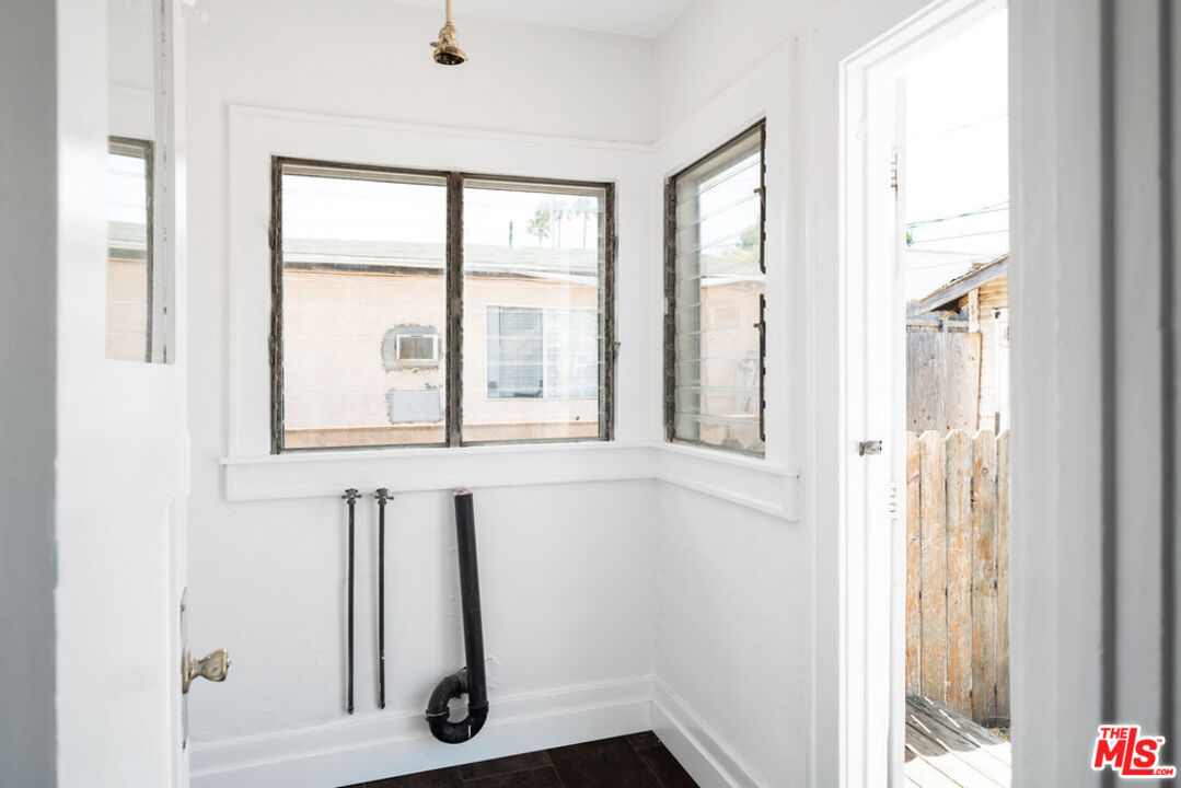 2346 Ridgeview Avenue Los Angeles, CA 90041 - Photo 9 of 22 a view of front door