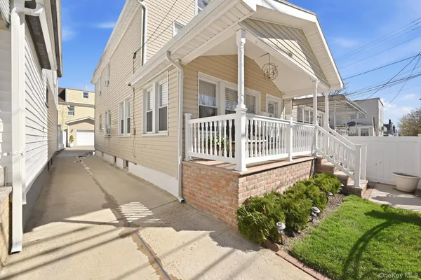 $839,000 | 150-37 119th Avenue | South Jamaica