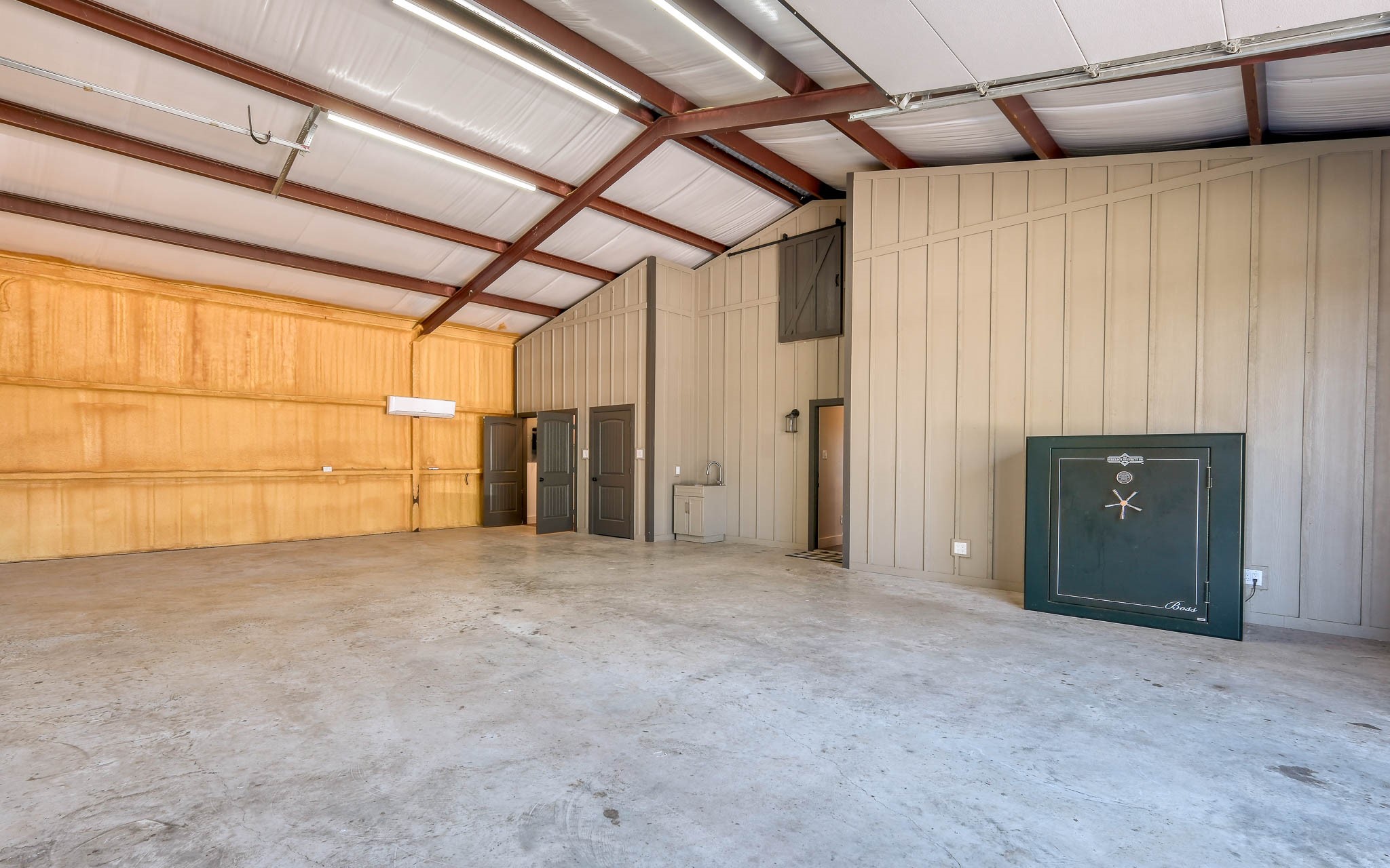 40934 Thomas Lane Hempstead, TX 77445 - Photo 30 of 50 30x40 insulated garage