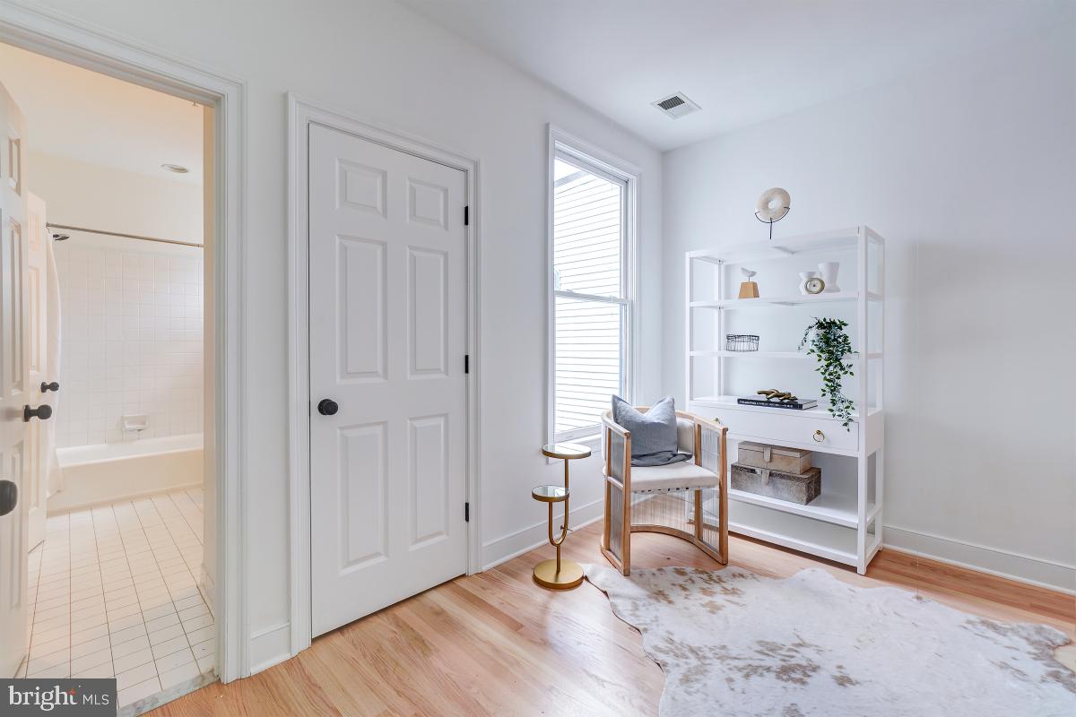 812 Constitution Avenue Northeast Washington, DC 20002 - Photo 25 of 46