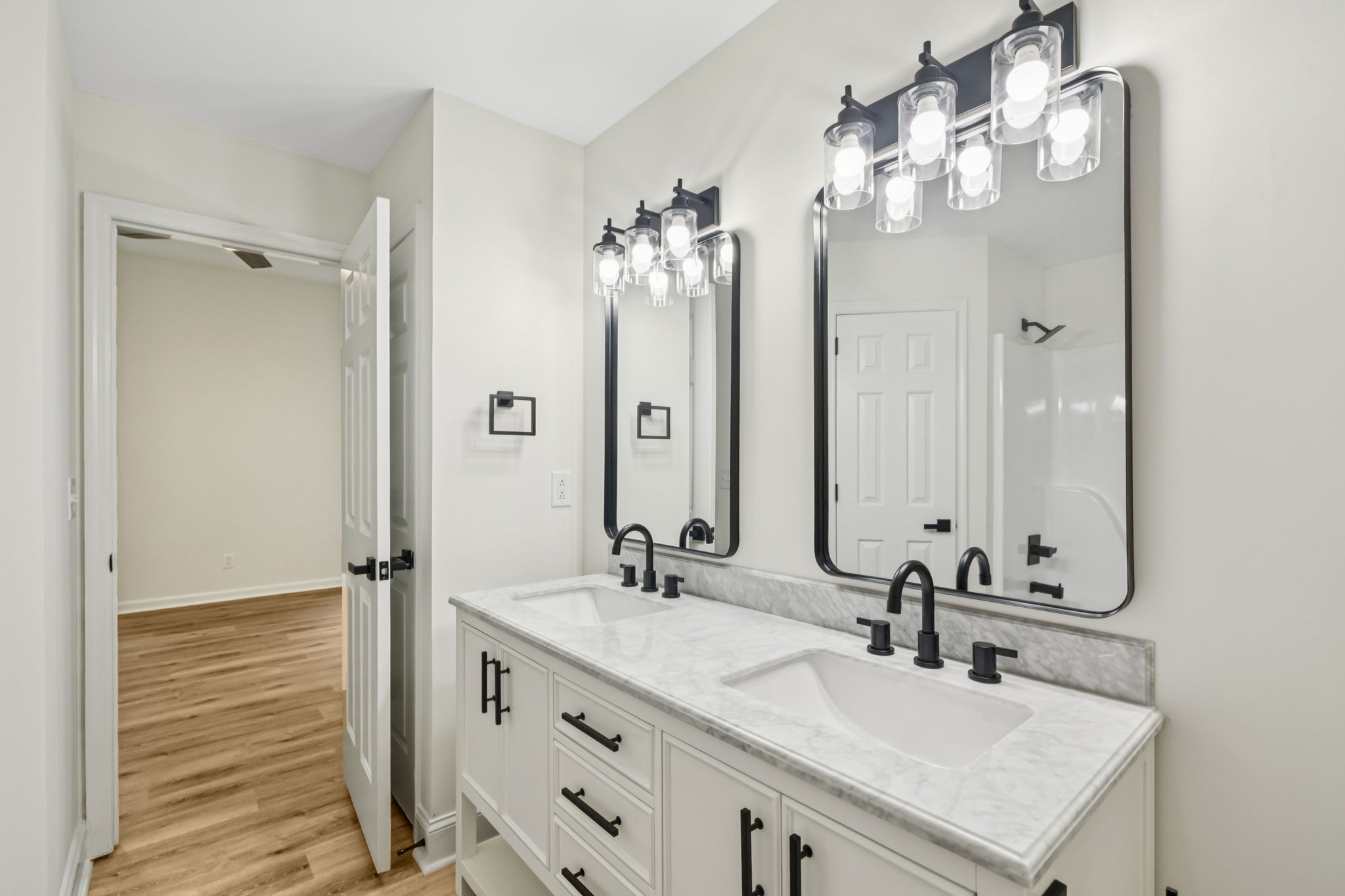 350 Greenbriar Circle Manchester, TN 37355 - Photo 17 of 56