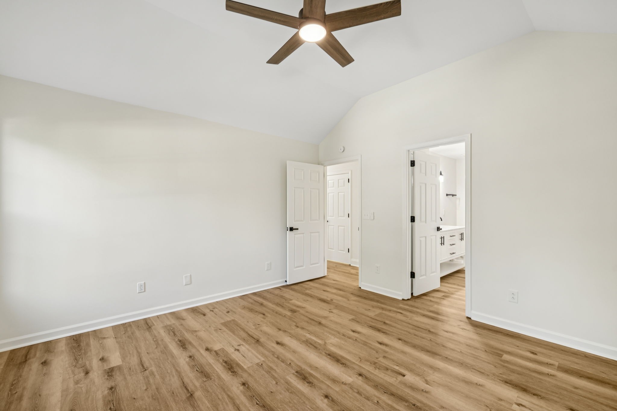 350 Greenbriar Circle Manchester, TN 37355 - Photo 18 of 56