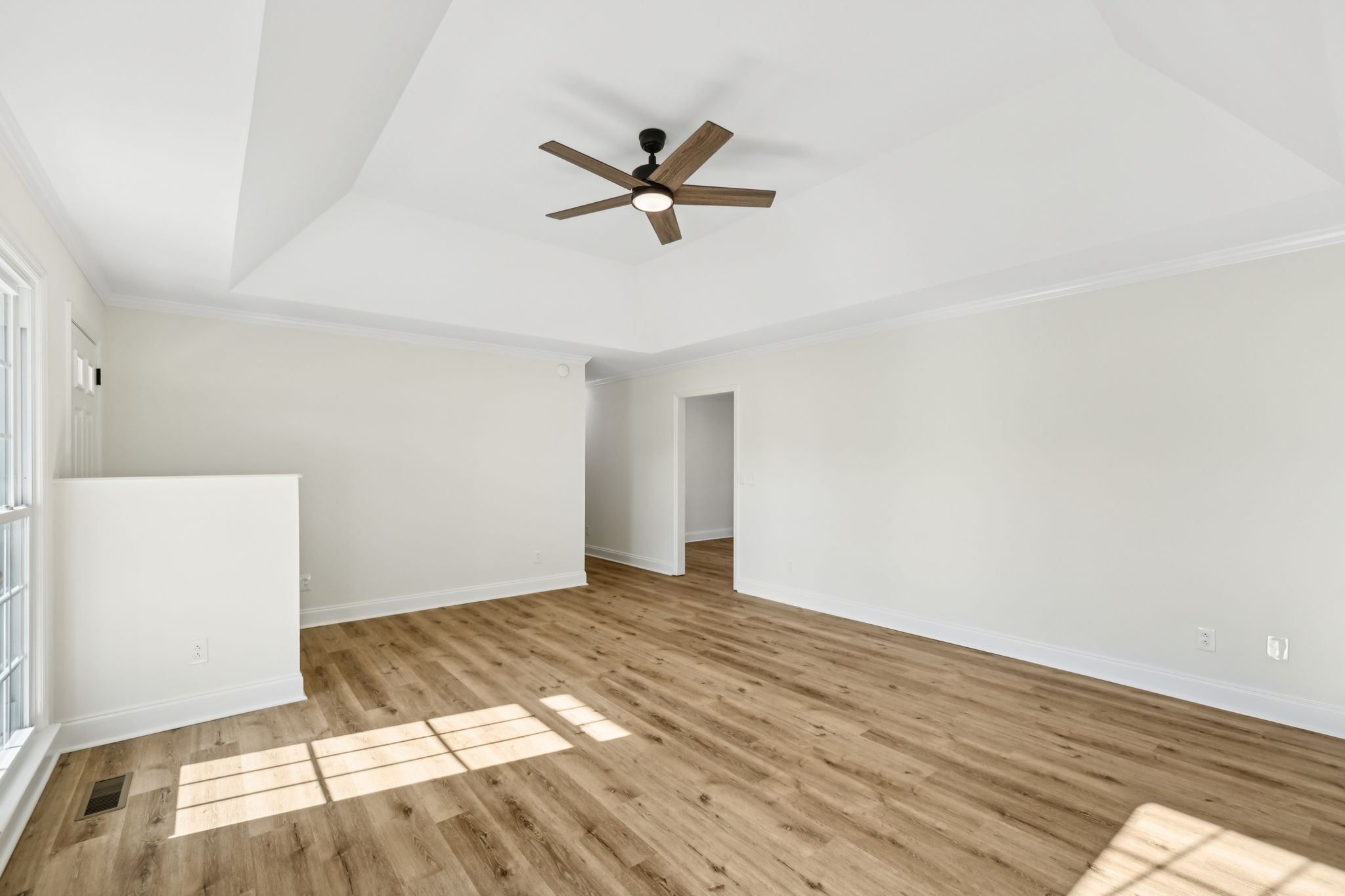 350 Greenbriar Circle Manchester, TN 37355 - Photo 2 of 56