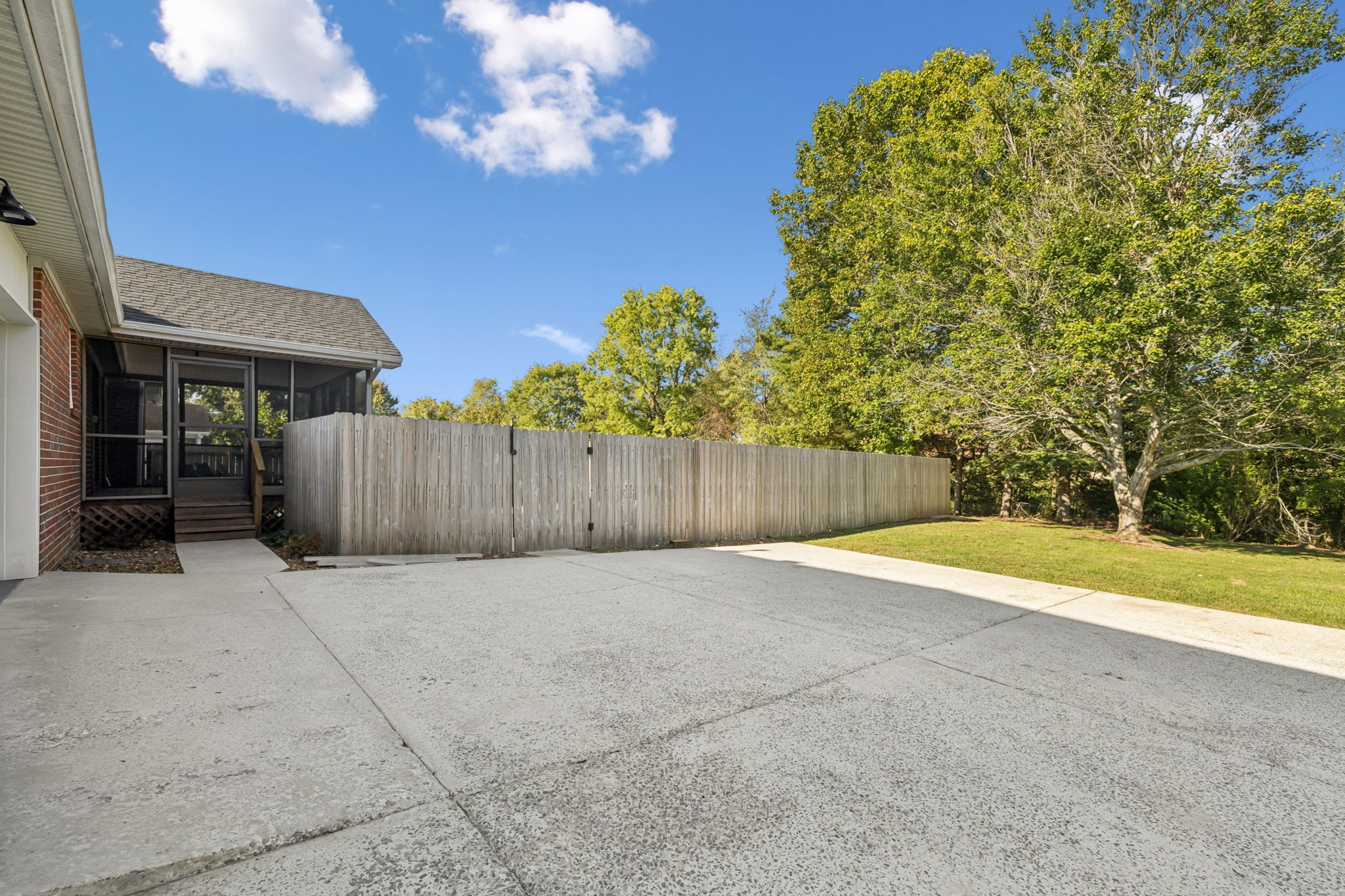 350 Greenbriar Circle Manchester, TN 37355 - Photo 43 of 56