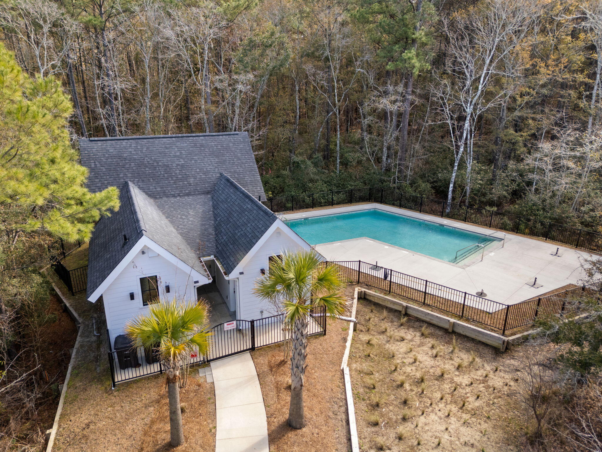 1124 Fulton Hall Lane Mount Pleasant, SC 29466 - Photo 41 of 47 Community pool