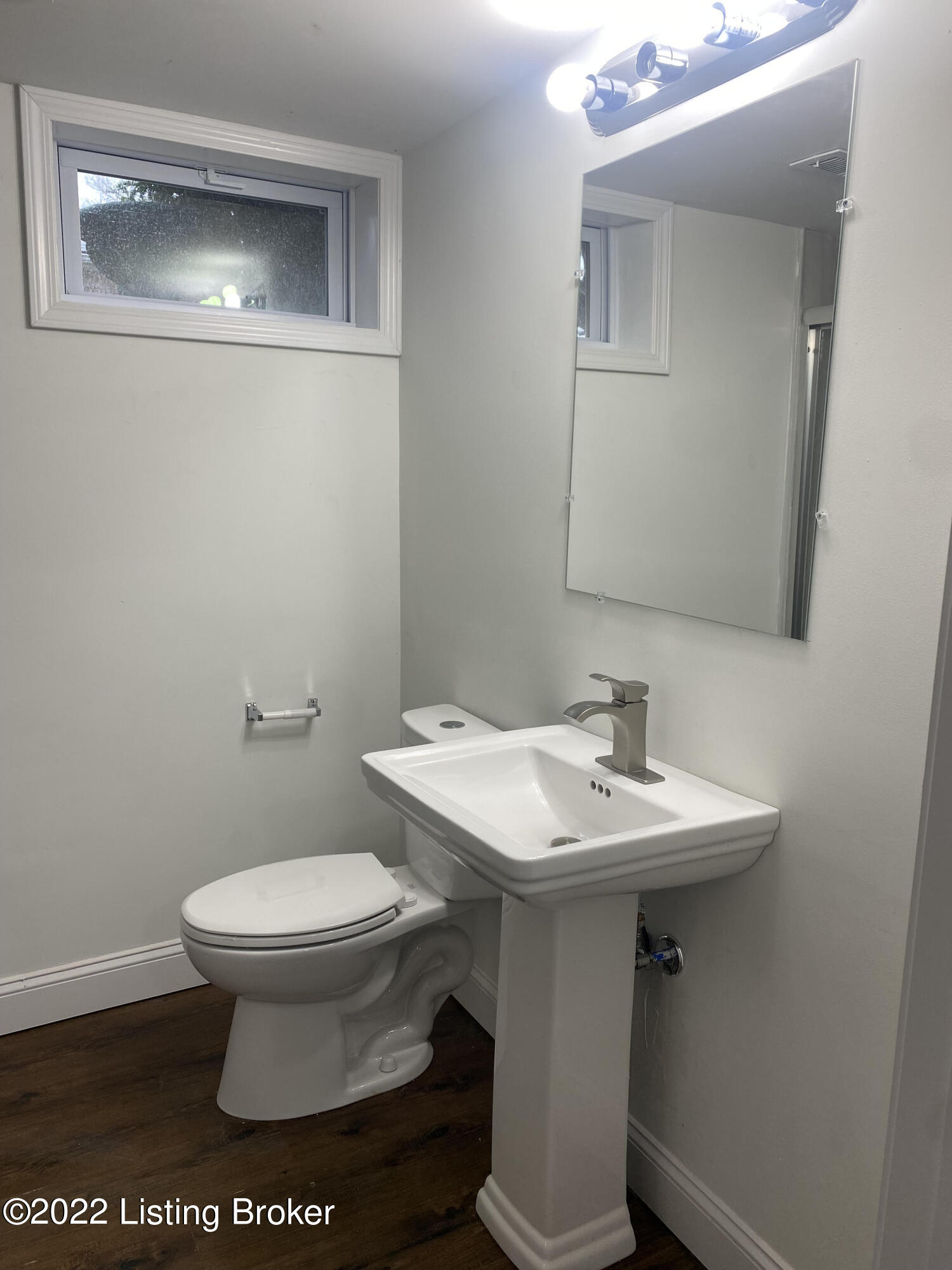 7647 3rd Street Road Louisville, KY 40214 - Photo 36 of 50 LL bathroom