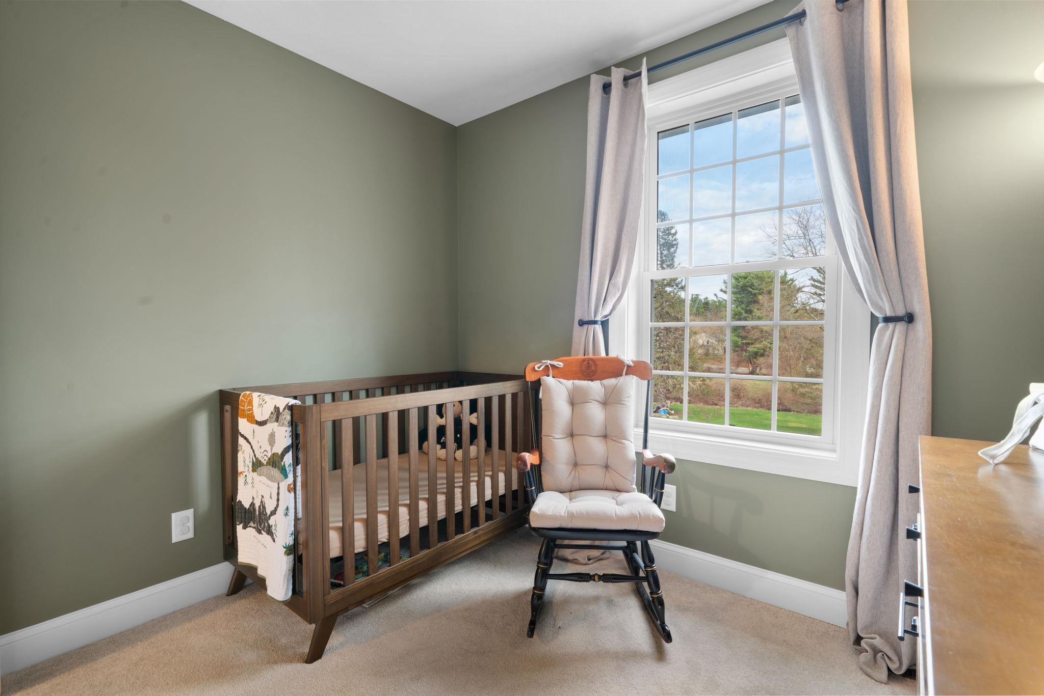 30 Brook Street, Unit 5 Derry, NH 03038 - Photo 20 of 40