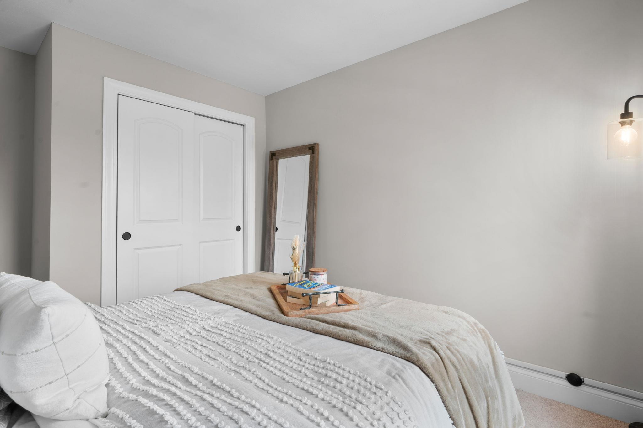 30 Brook Street, Unit 5 Derry, NH 03038 - Photo 24 of 40