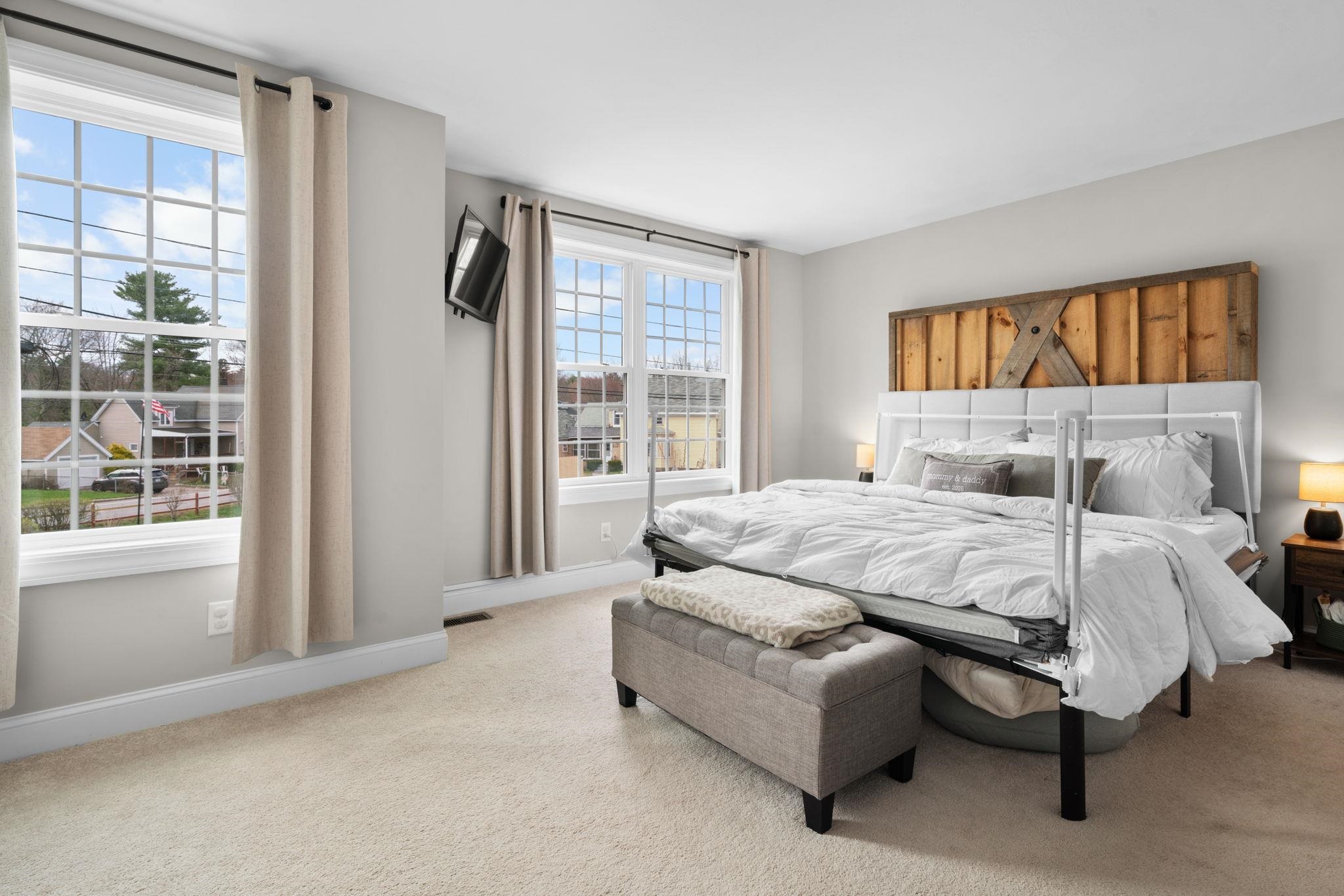 30 Brook Street, Unit 5 Derry, NH 03038 - Photo 26 of 40