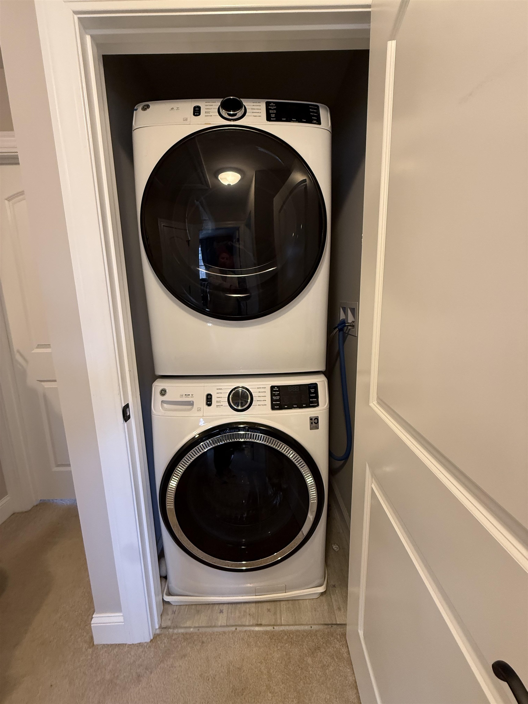 30 Brook Street, Unit 5 Derry, NH 03038 - Photo 30 of 40