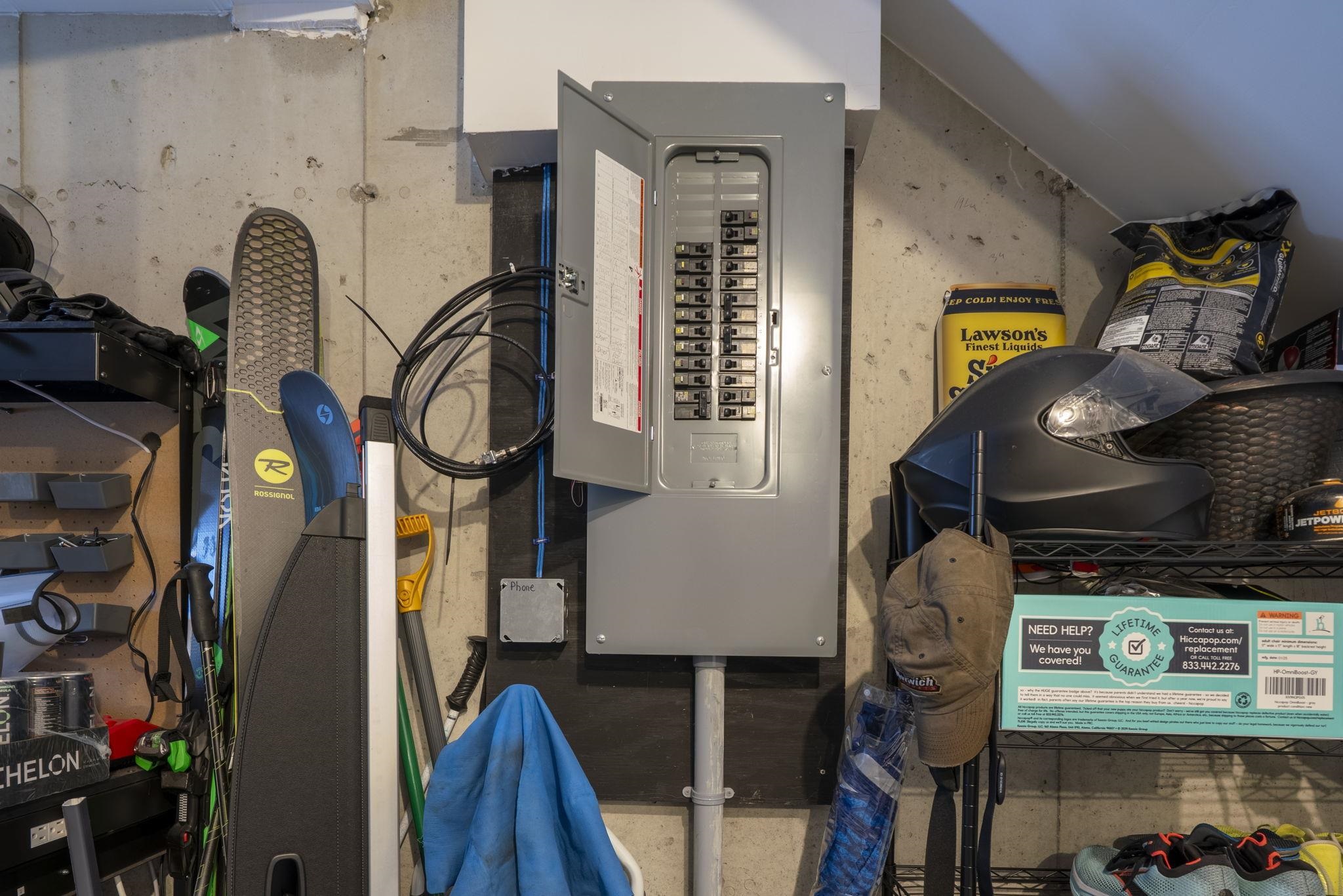 30 Brook Street, Unit 5 Derry, NH 03038 - Photo 37 of 40