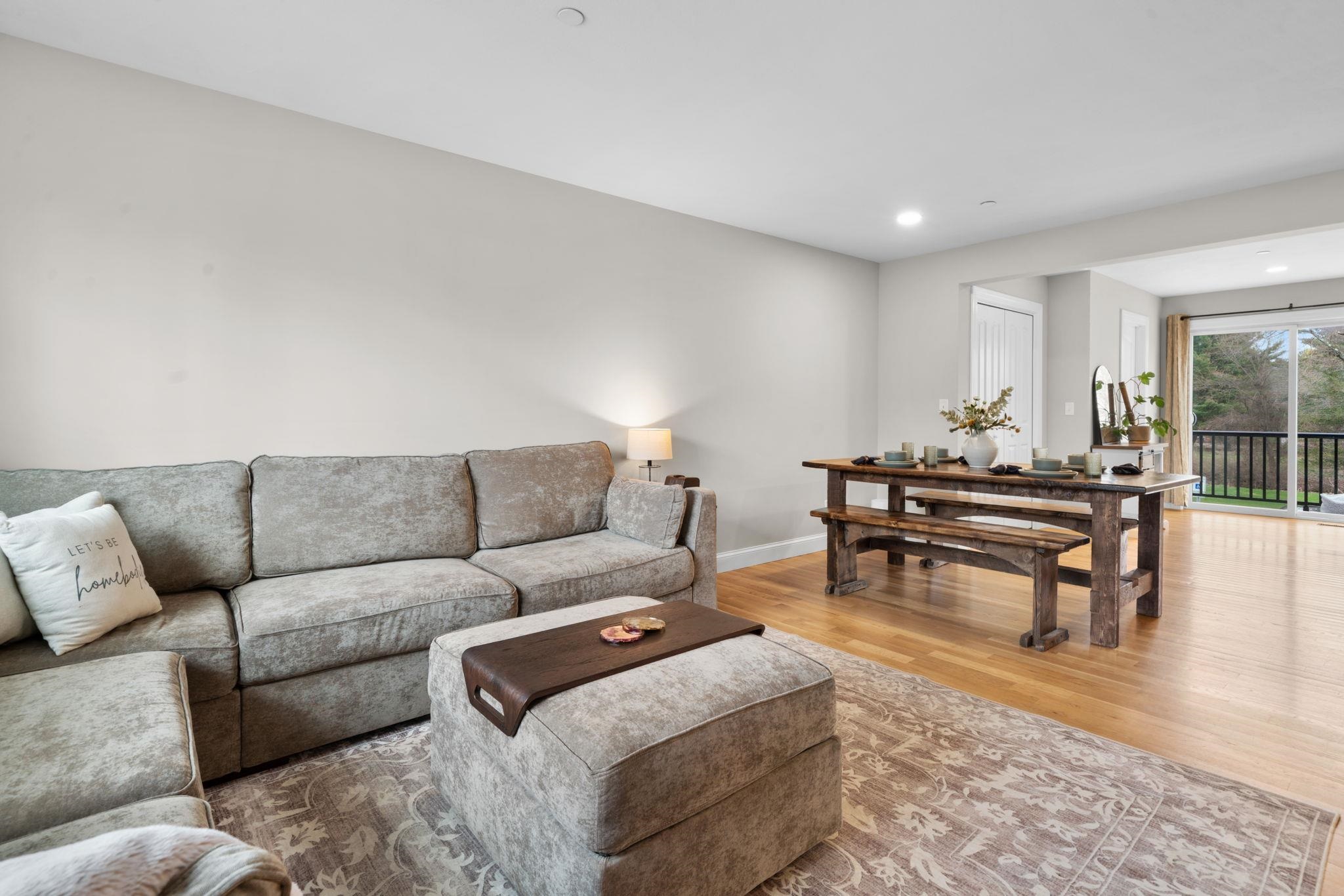 30 Brook Street, Unit 5 Derry, NH 03038 - Photo 5 of 40