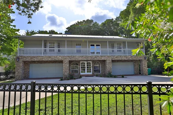 $2,500,000 | 11685 East Blue Cove Drive, Dunnellon, FL 34432