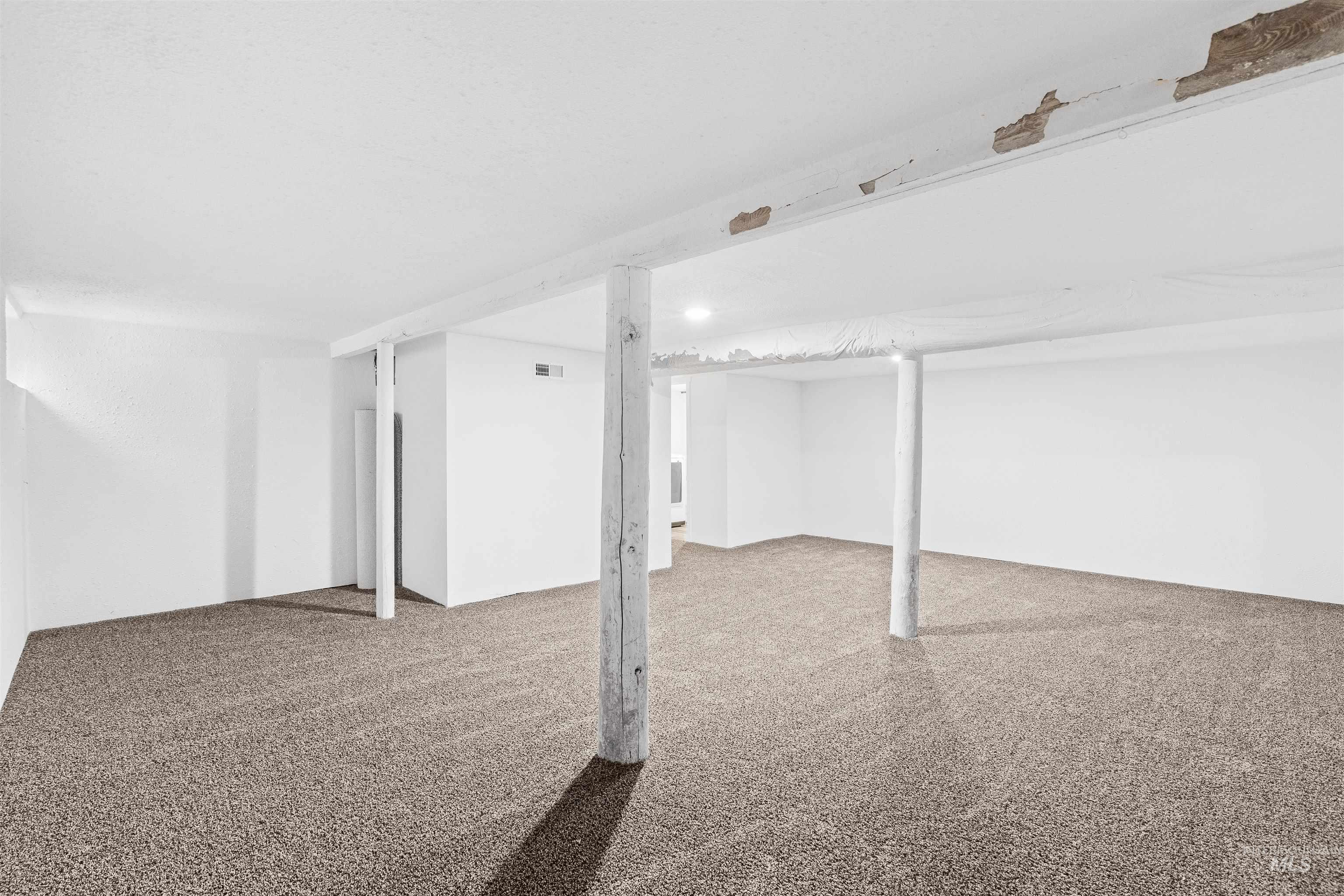716 7th Street Clarkston, WA 99403 - Photo 31 of 38 Finished below grade area with carpet floors