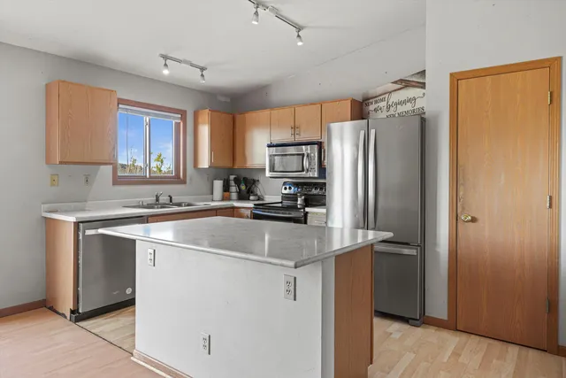 $595,000 | W2723 Highway 18, Helenville, WI 53137