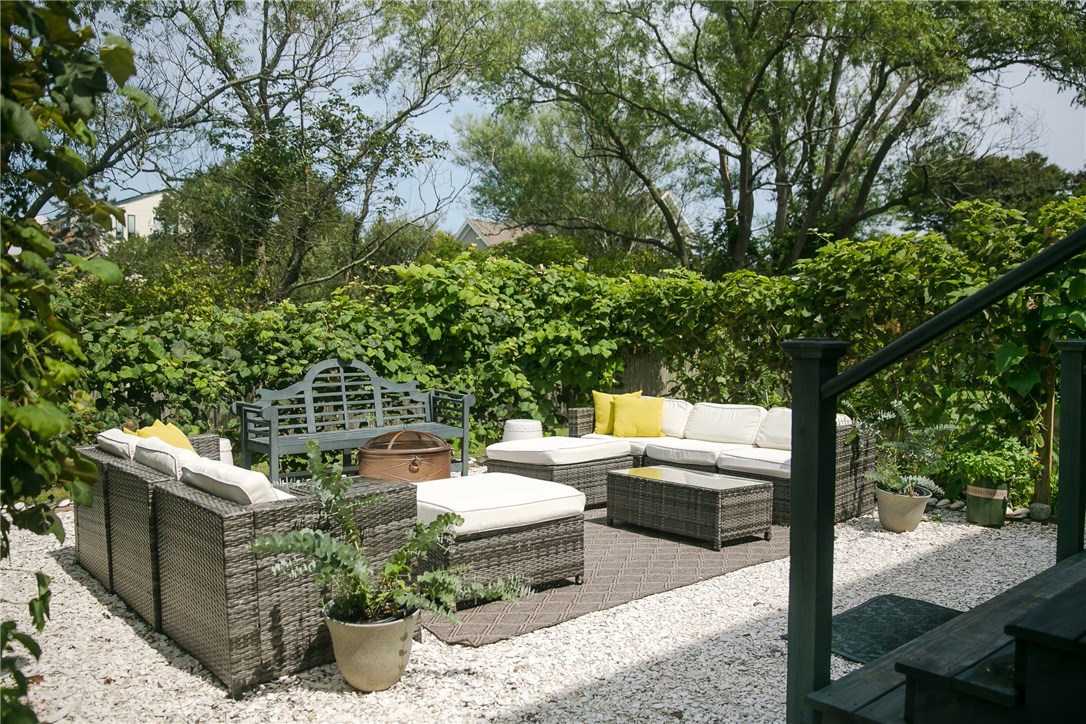 174 Reservoir Road Middletown, RI 02842 - Photo 42 of 50