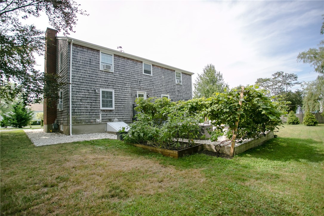 174 Reservoir Road Middletown, RI 02842 - Photo 48 of 50