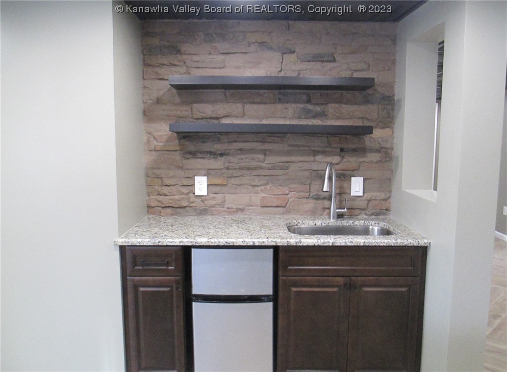 1506 Teter Road Charleston, WV 25314 - Photo 20 of 31 Gallery Image 20