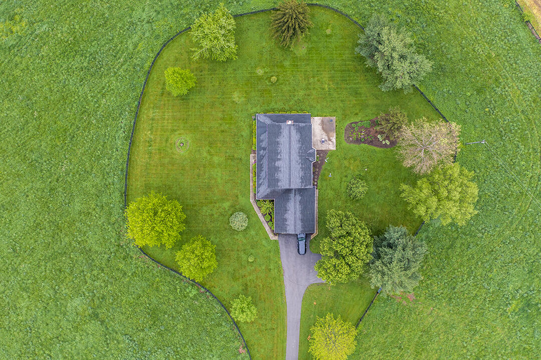 872 Escondida Road Paris, KY 40361 - Photo 37 of 39 DJI_0656 copy