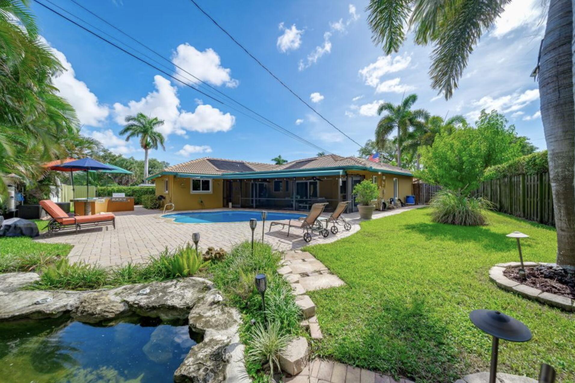 1197 Southwest 12th Road, Unit 1197 Boca Raton, FL 33486 - Photo 2 of 29 Screen Shot 2023-01-01 at 2.45.47 PM