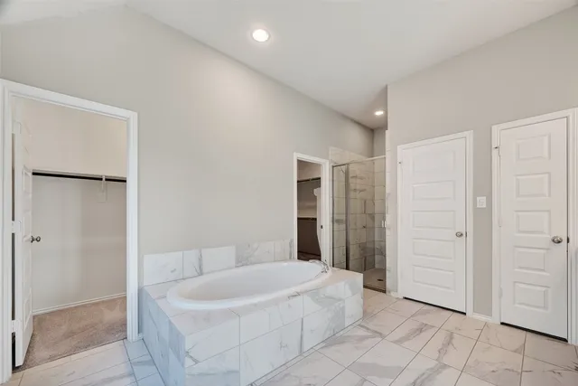 $3,200 | 3610 Brattain Drive, Rosharon, TX 77583