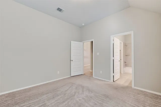 $3,200 | 3610 Brattain Drive, Rosharon, TX 77583