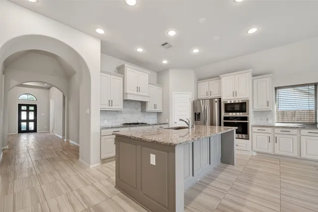 $3,200 | 3610 Brattain Drive, Rosharon, TX 77583