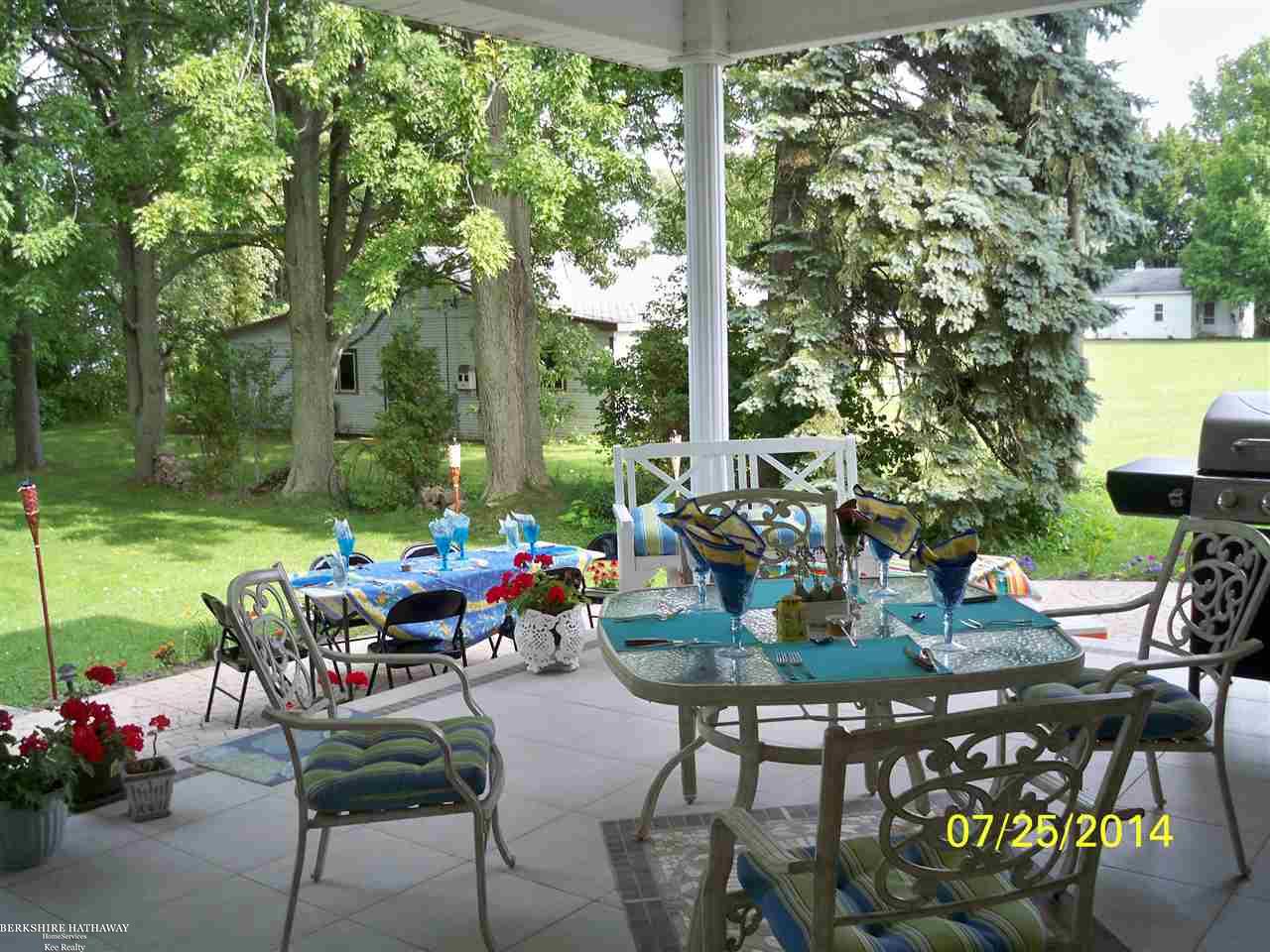 4571 Lakeshore Road Lexington, MI 48450 - Photo 33 of 43