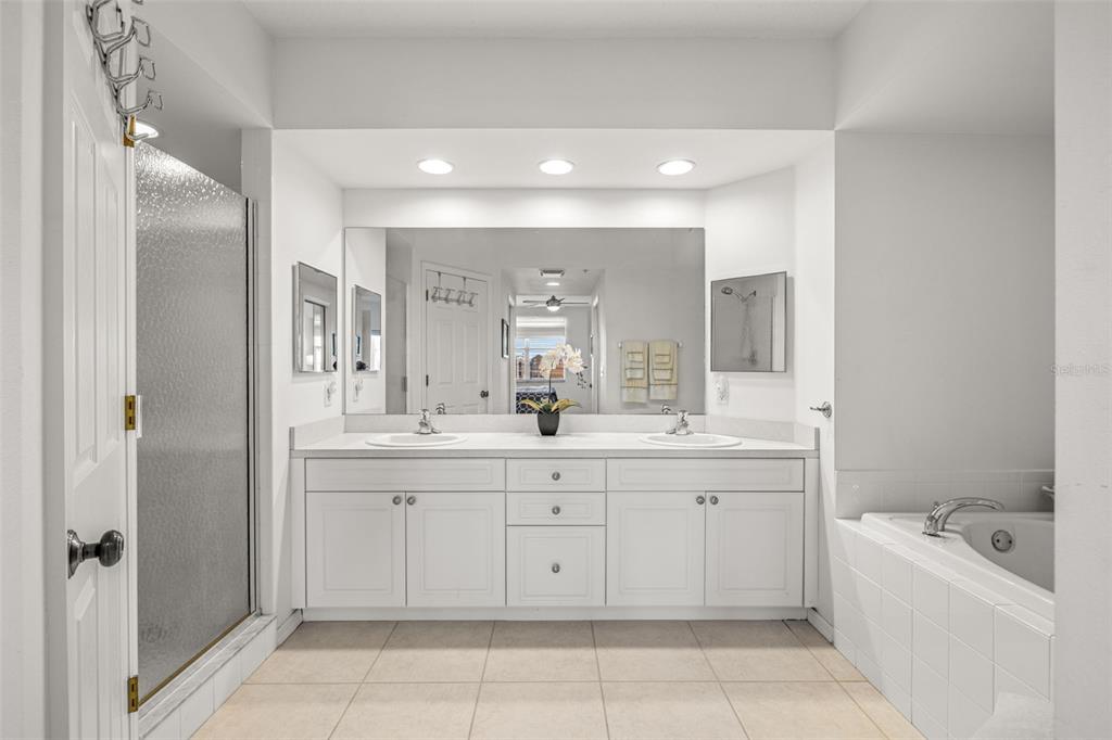 960 Starkey Road, Unit 2501 Largo, FL 33771 - Photo 19 of 37