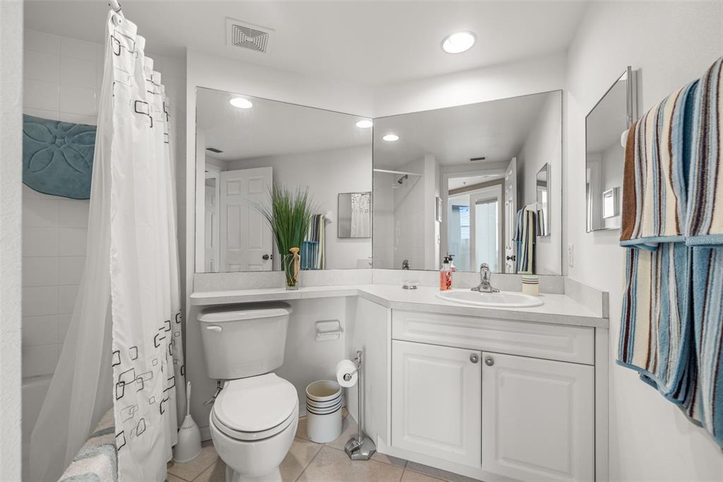 960 Starkey Road, Unit 2501 Largo, FL 33771 - Photo 23 of 37