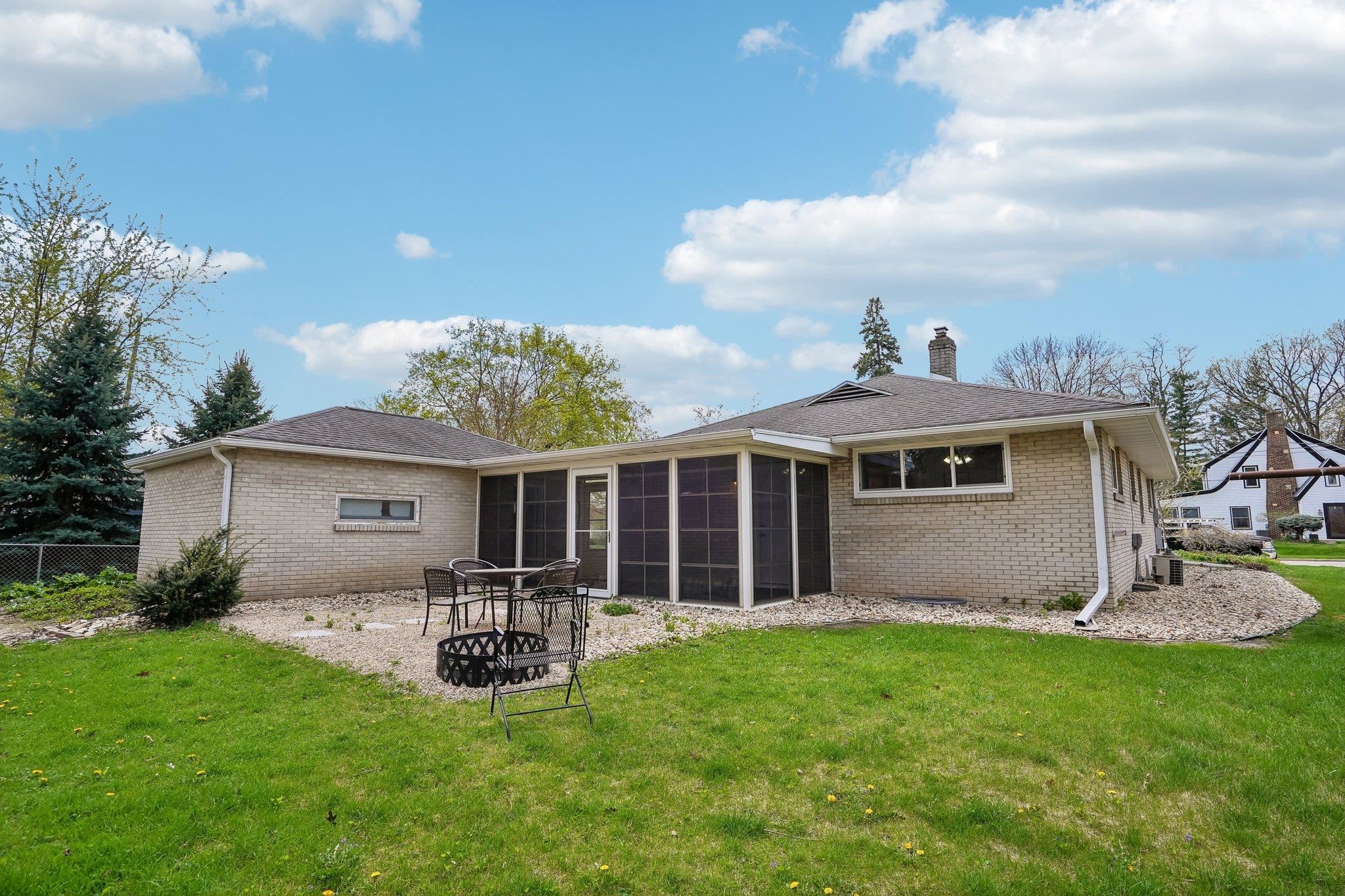 4610 Schofield Street Monona, WI 53716 - Photo 30 of 45