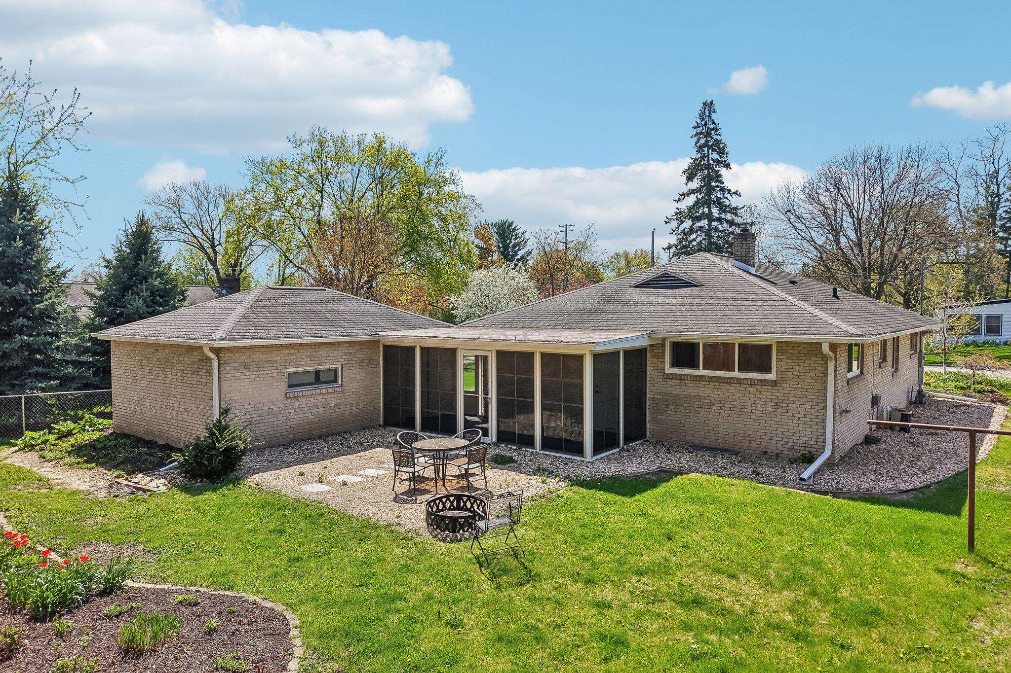 4610 Schofield Street Monona, WI 53716 - Photo 34 of 45