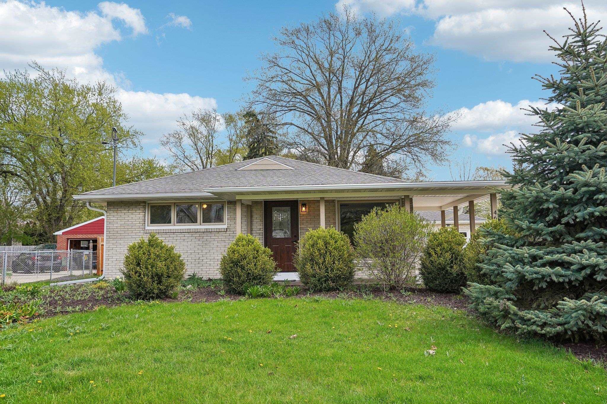 4610 Schofield Street Monona, WI 53716 - Photo 4 of 45