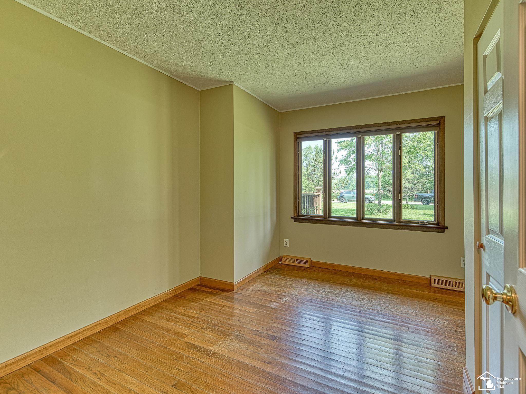 2225 Steiner Road Monroe, MI 48162 - Photo 17 of 46