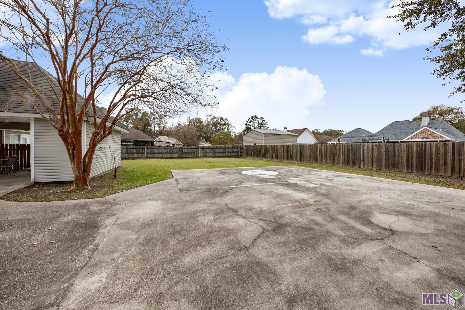 30403 Lafleur Rue Walker, LA 70785 - Photo 23 of 27