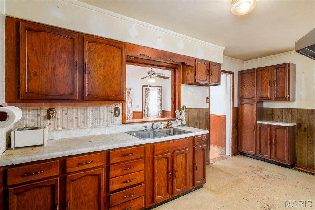 1030 Villa Ridge Way Collinsville, IL 62234 - Photo 8 of 35 Gallery Image 8