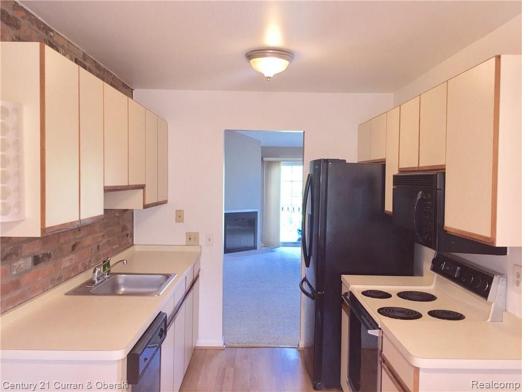 706 North Brady Road Dearborn, MI 48124 - Photo 10 of 20