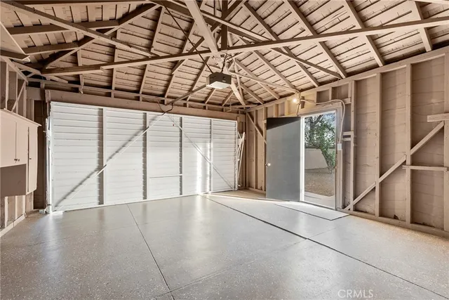 $700,000 | 2901 West 80th Street, Inglewood, CA 90305