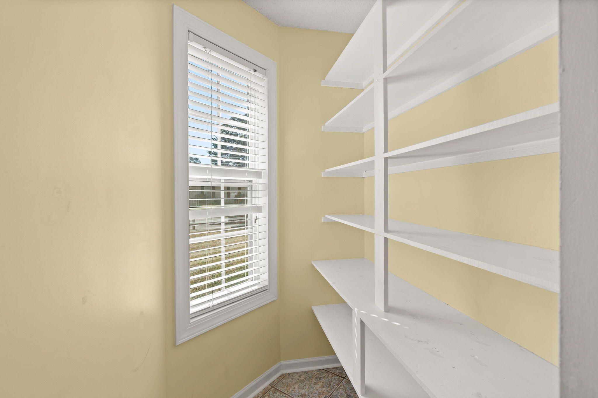 122 Cambridge Road Summerville, SC 29486 - Photo 13 of 29 13