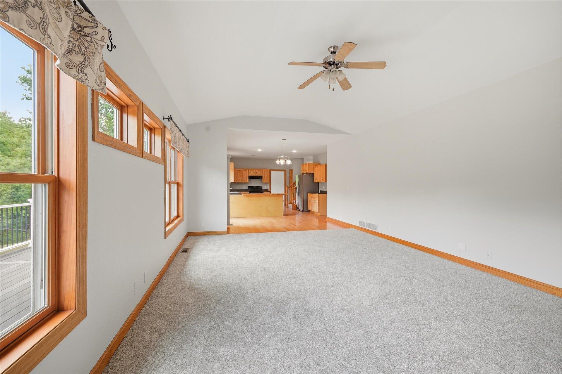 2192 Hall Road Erin, WI 53027 - Photo 8 of 42 08-008_7I5A0385