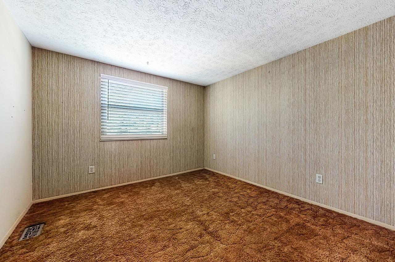 2154 8 Mile Road Cincinnati, OH 45244 - Photo 18 of 39 Gallery Image 18