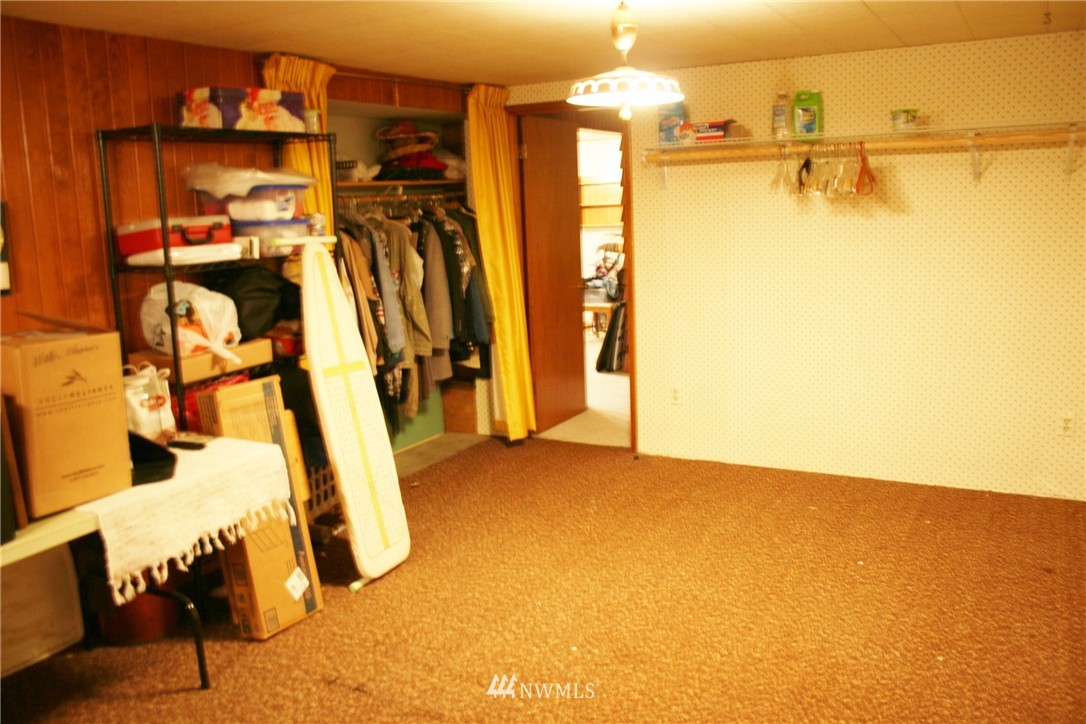 1717 Davis Avenue South Renton, WA 98055 - Photo 12 of 23 Gallery Image 12